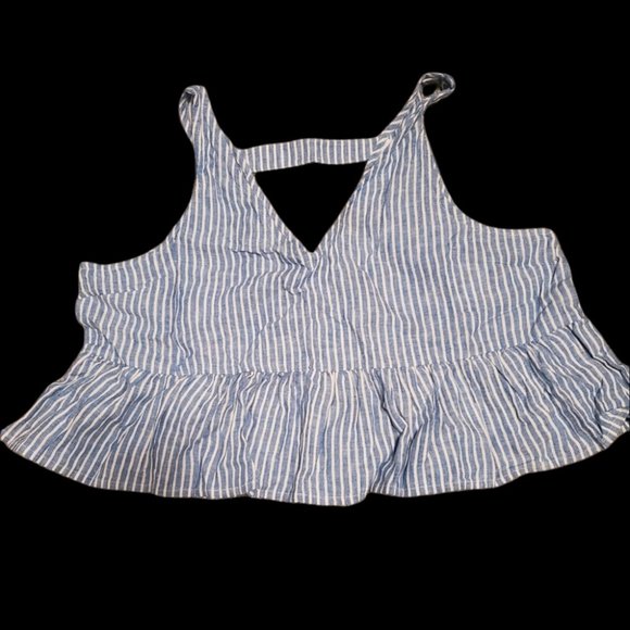 Abound blue and white striped XXL crop top - Picture 1 of 3